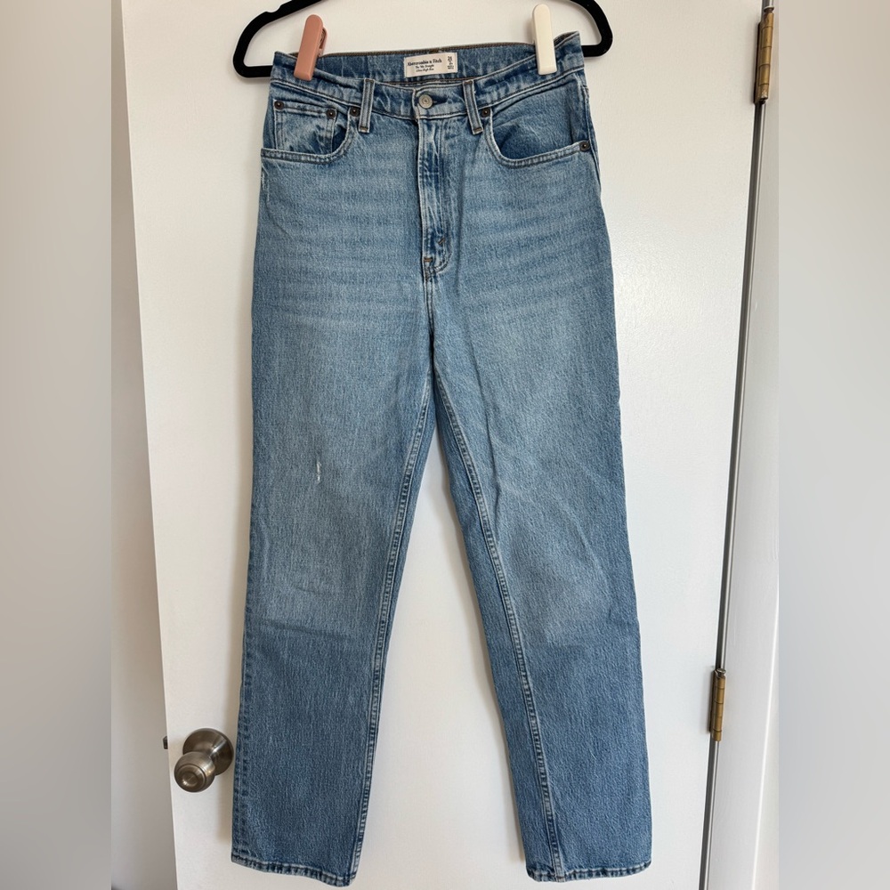 Abercrombie High Rise 90s Straight Jeans